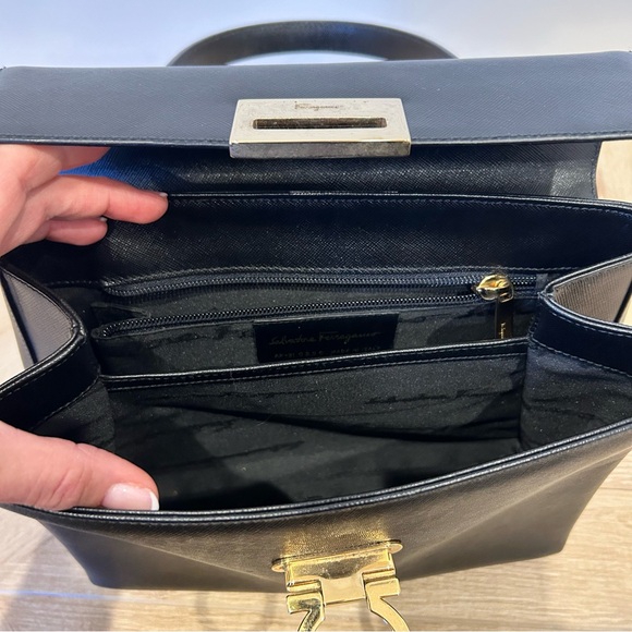 Vintage Ferragamo black calf skin Gancini top handle bag - Picture 11 of 15